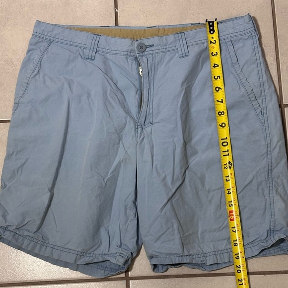 Columbia Men Light Blue Casual Chino‎ Shorts size 36. - Picture 6 of 8